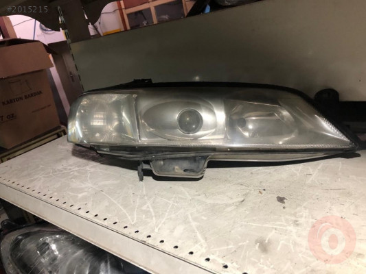 OPEL VECTRA B 2001 SAĞ FAR  0301179972
