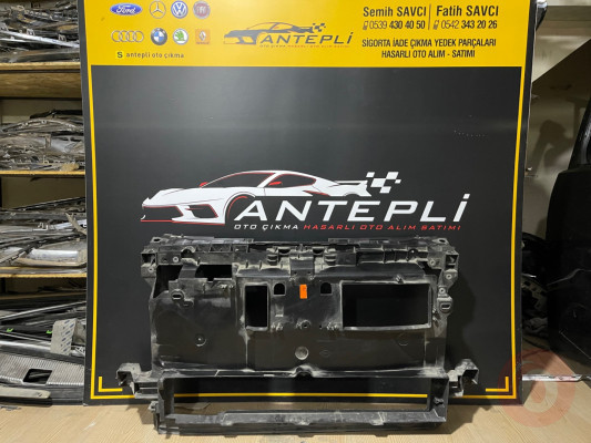 RENAULT MEGANE 4 1.3 TCE ÖN PANEL ÇIKMA