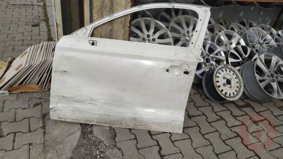 2013 2017 Audi A3 sol ön kapı