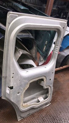 FORD CONNECT SOL SÜRGÜLÜ KAPI