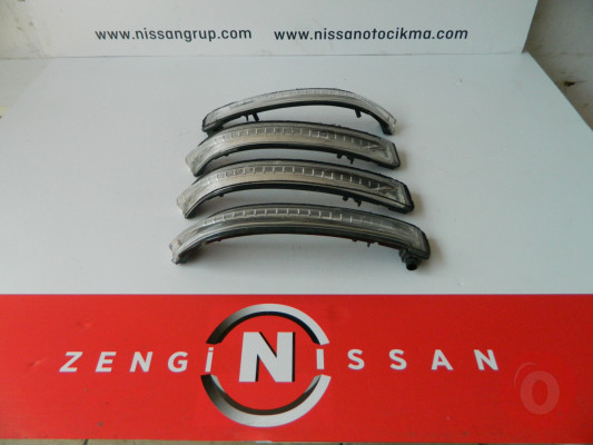 Nissan Qashqai J11-2014-2021 Sağ Ayna Sinyal Ledi Orjinal