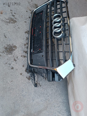 Audi q2 çıkma ön panjur