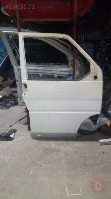 volkswagen transporter T4 sağ ön kapı