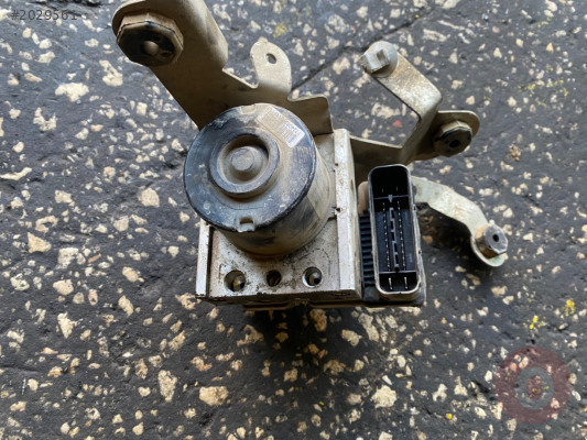 Renault fluence ABS beyni