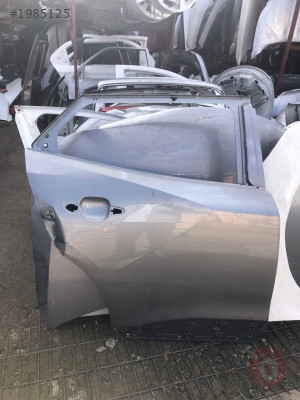 Peugeot 2008 sağ arka kapı