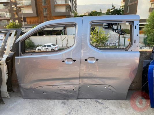 OPEL COMBO E ÇIKMA SOL ÖN ARKA KAPI