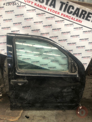 Nissan navara sol ön kapı