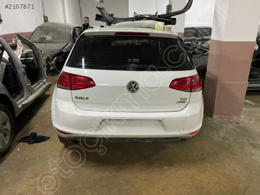 GOLF7 Arka Bagaj Kapagı Çıkma ORJİNAL Beyaz  Volkswagen - Volkswagen golf7 Orijinal Çıkma Yedek Parça Ankara