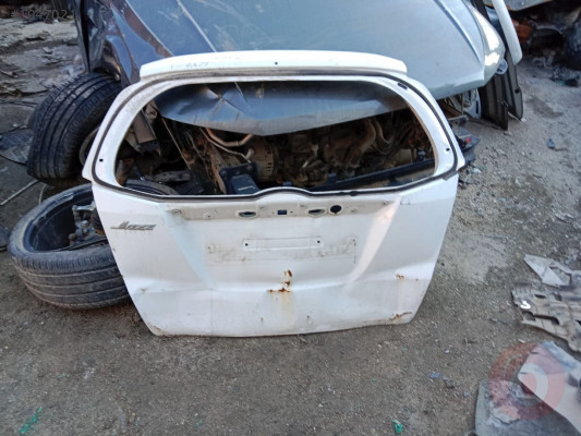 2007 Honda Jazz bagaj kapağı
