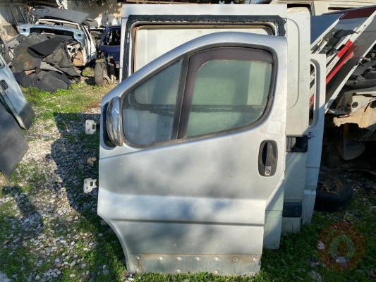 RENAULT TRAFFİC SOL ÖN KAPI ORJİNAL ÇIKMA TEMİZ
