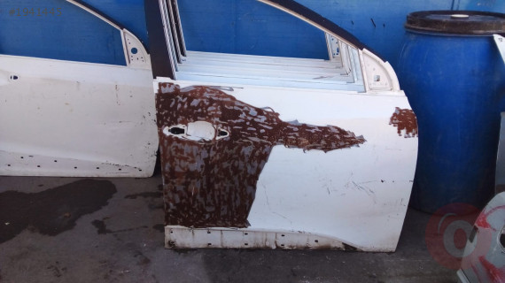 hyundai ix35 sağ ön kapı