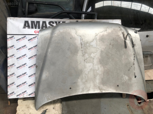 Mitsubishi l200 ön kaput