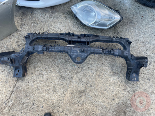 Ford custom ön panel çıkma