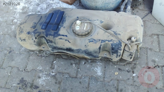 kia picanto yakıt deposu