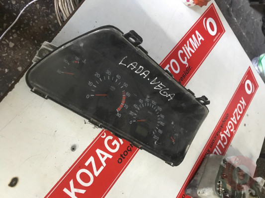 LADA VEGA KILOMETRE SAATI