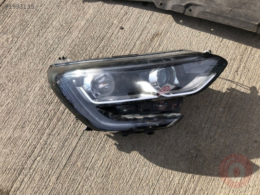 RENAULT MEGANE-4 LEDLİ SAĞ FAR 260100767R