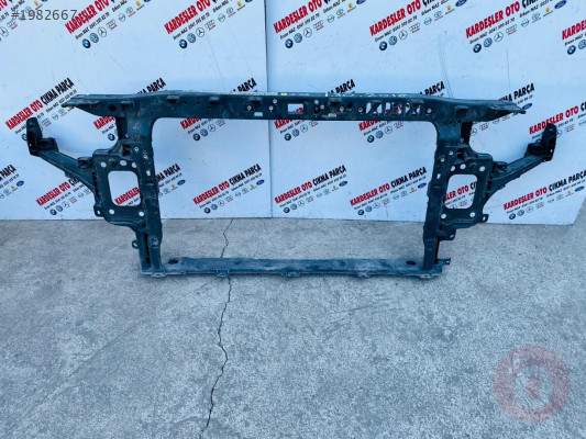 Hyundai i30 ön panel (orjinal çıkma)