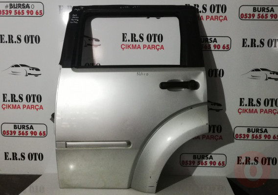 DODGE NİTRO SOL ARKA KAPI HATASIZ