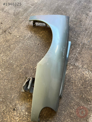 RENAULT LAGUNA 1 ÖN SAĞ ÇAMURLUK