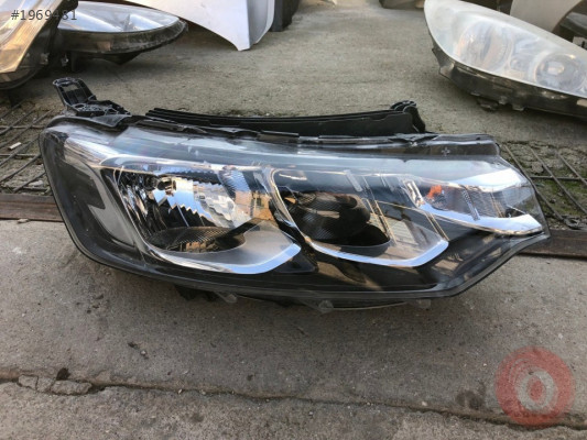 Citroen Celysee orjınal çıkma sağ far