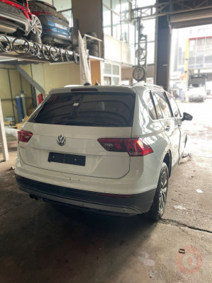 Vw Tiguan 2016 Sonrası Kaporta Kapı Bagaj Tavan HATASIZ Çıkm - Volkswagen  Orijinal Çıkma Yedek Parça Ankara