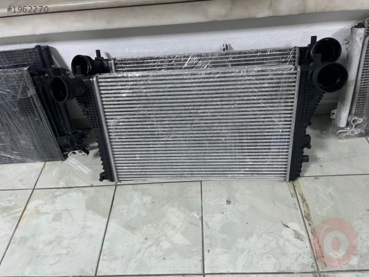 WV Turbo Radyatörü Interkol 1K0145803L ORJİNAL Çıkma PARÇA - Vossan Otomotiv WV Turbo Radyatörü Interkol 1K0145803L ORJİNAL Çıkma PARÇA - Volkswagen 1K0145803L Orijinal Çıkma Yedek Parça Ankara