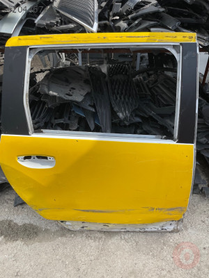 Dacia Lodgy Sag arka kapı