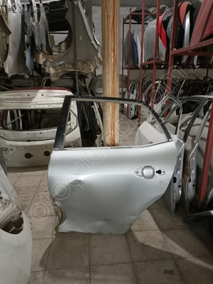 TOYOTA AURİS SOL ARKA KAPI 2007-2012 ÇIKMA PARÇA ORJİNAL