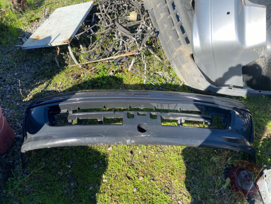 TOYOTA HİACE ÖN TAMPON