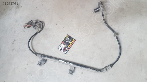 Nissan Maxima Çıkma Sol Arka Abs Sensörü 95-00
