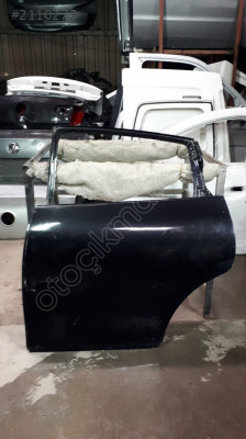 AUDİ A3 KAPI 8v4839067 ORJİNAL PARÇA