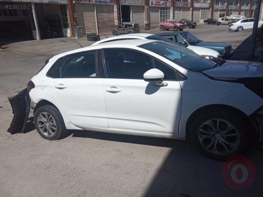 CITROEN C4 2012 MODEL SAĞ ÖN KAPI DOLU