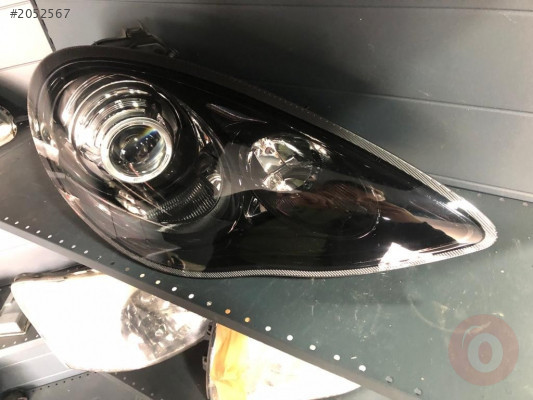 PORSCHE PANAMERA SAĞ FAR