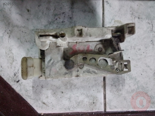 Fiat Tempra sol arka kapı kilidi