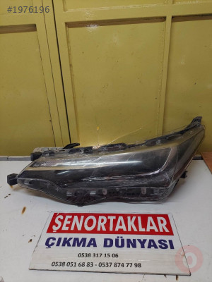 TOYOTA COROLLA ORİJİNAL SOL ÖN FAR