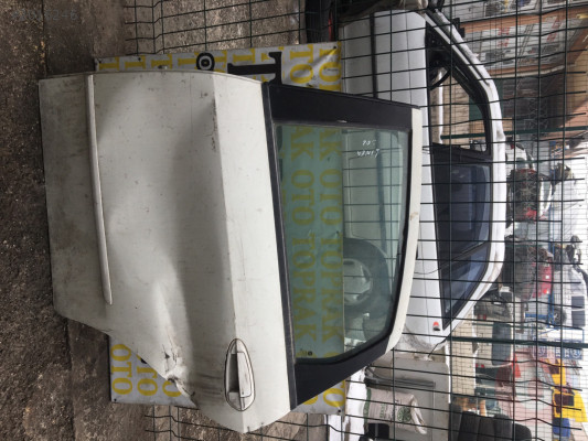 Fiat linea dolu sol arka kapı