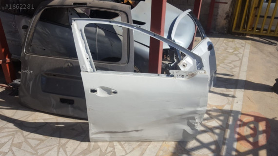 PEUGEOT 208 ÇIKMA SAĞ ÖN KAPI