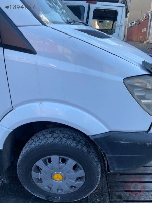 MERCEDES SPRİNTER SAĞ ÖN ÇAMURLUK