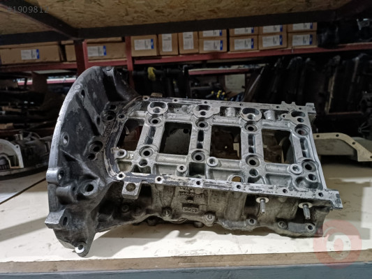 96857373310 Focus 3 krank kapağı