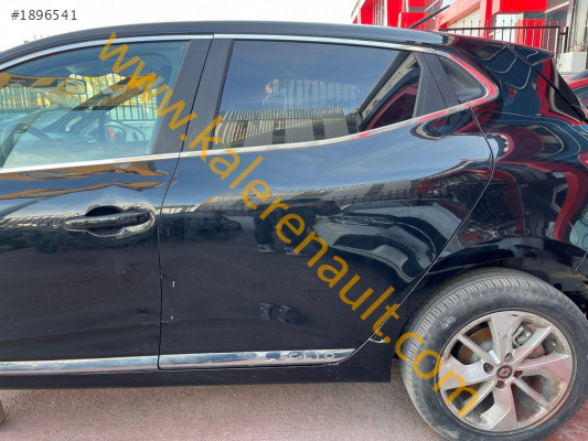Renault Clio 5 Sol Arka Kapı (Siyah)