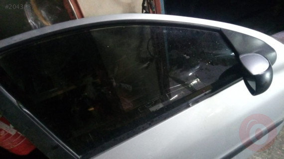 Peugeot 206 sağ ön kapı camı çıkma