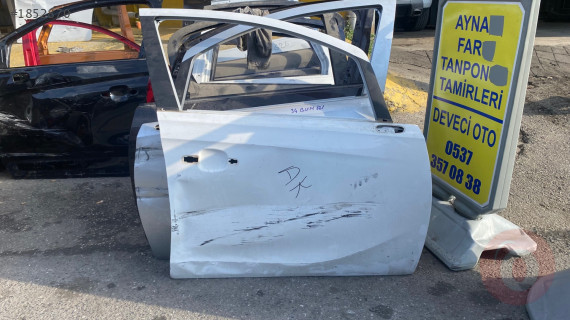OPEL CORSA E SAĞ ÖN KAPI ÇIKMA ORJİNAL