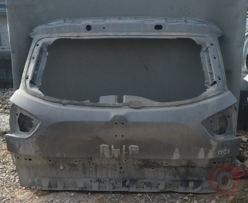 Renault clio çıkma bagaj kapağı