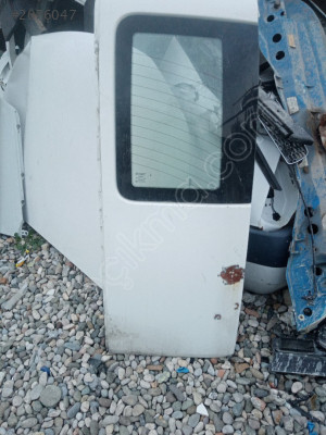 Fiat Doblo Sağ Arka Bagaj kapağı