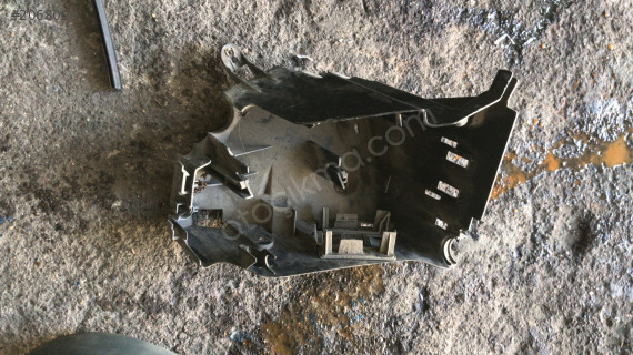 Renault kango sigorta kutu çıkma