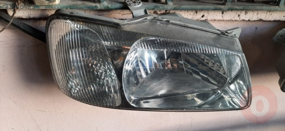 HYUNDAI ACCENT FAR  2000-2002
