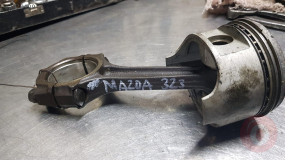 mazda 323 çıkma piston kolu