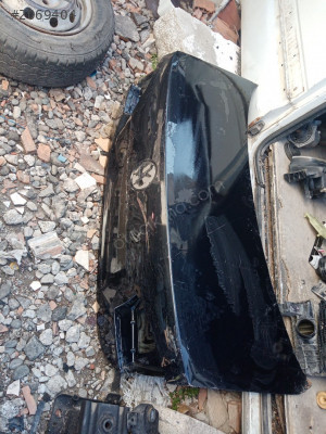 Volkswagen Jetta Arka bagaj kapağı