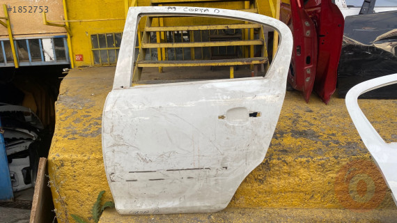 OPEL CORSA D SOL ARKA KAPI ORJİNAL ÇIKMA