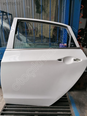 HYUNDAI İ30 ÇIKMA ORJİNAL SOL ARKA KAPI